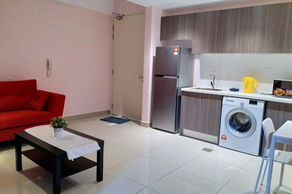 Hb1512- Hyve Studio Unit, Lake View, Cyberjaya, Free Wi-Fi, Free Parking, Netflix,Pool, 3038 Exterior photo